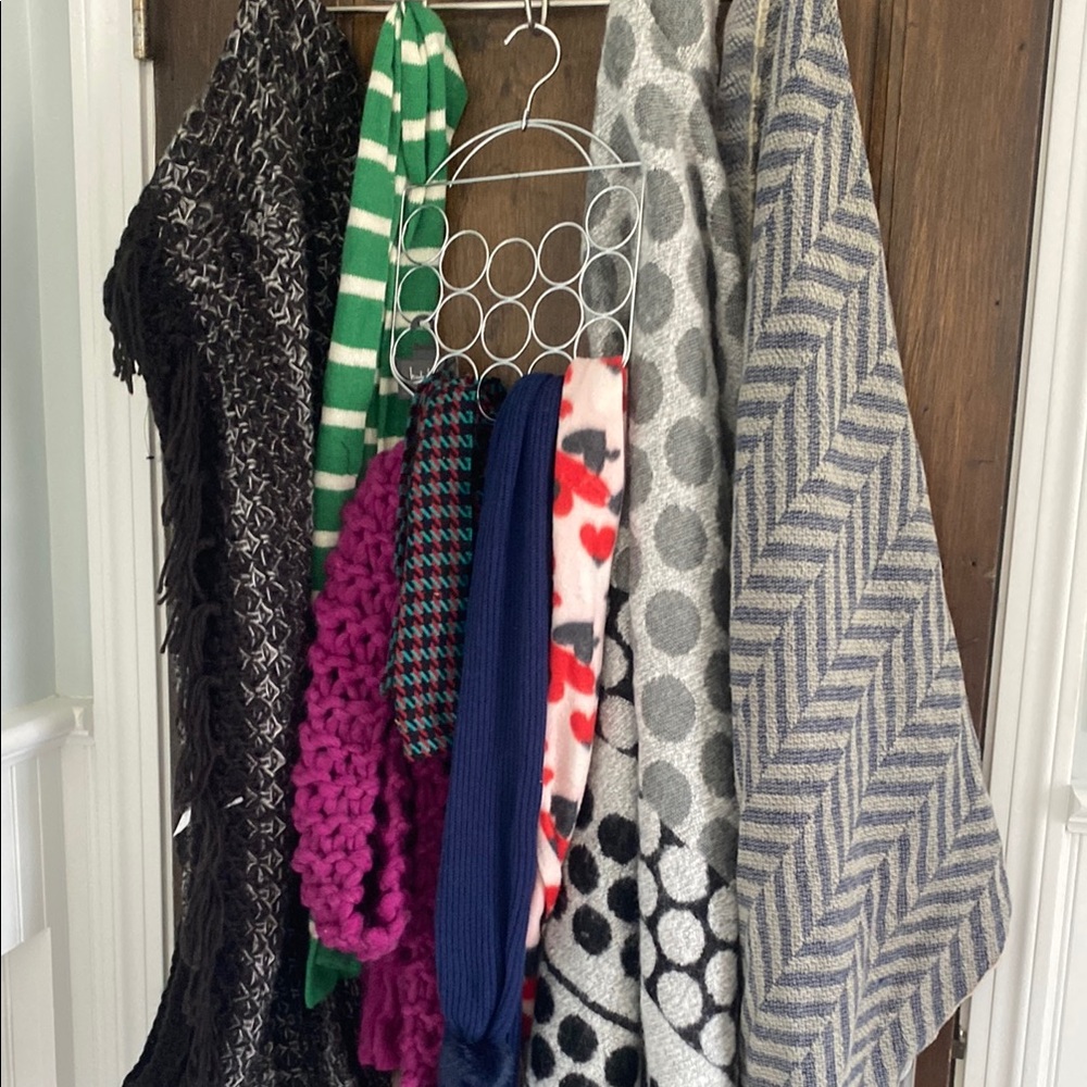 Scarf lot total of 8. Express, Nicole Miller, Talbots
Some are new